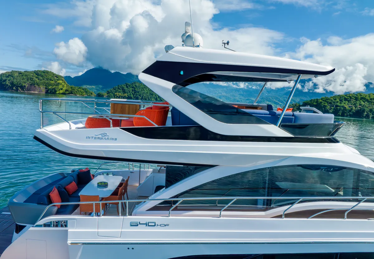 Intermarine 640HDF — Exterior (4 de 7)