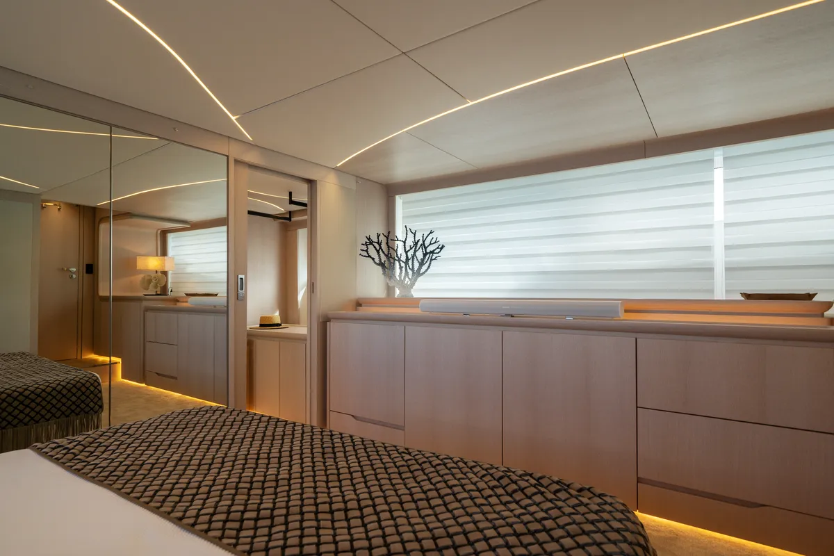 Intermarine 640HDF — Suítes (4 de 8)