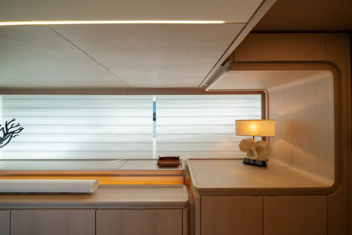Intermarine 640HDF — Suítes (5 de 8)
