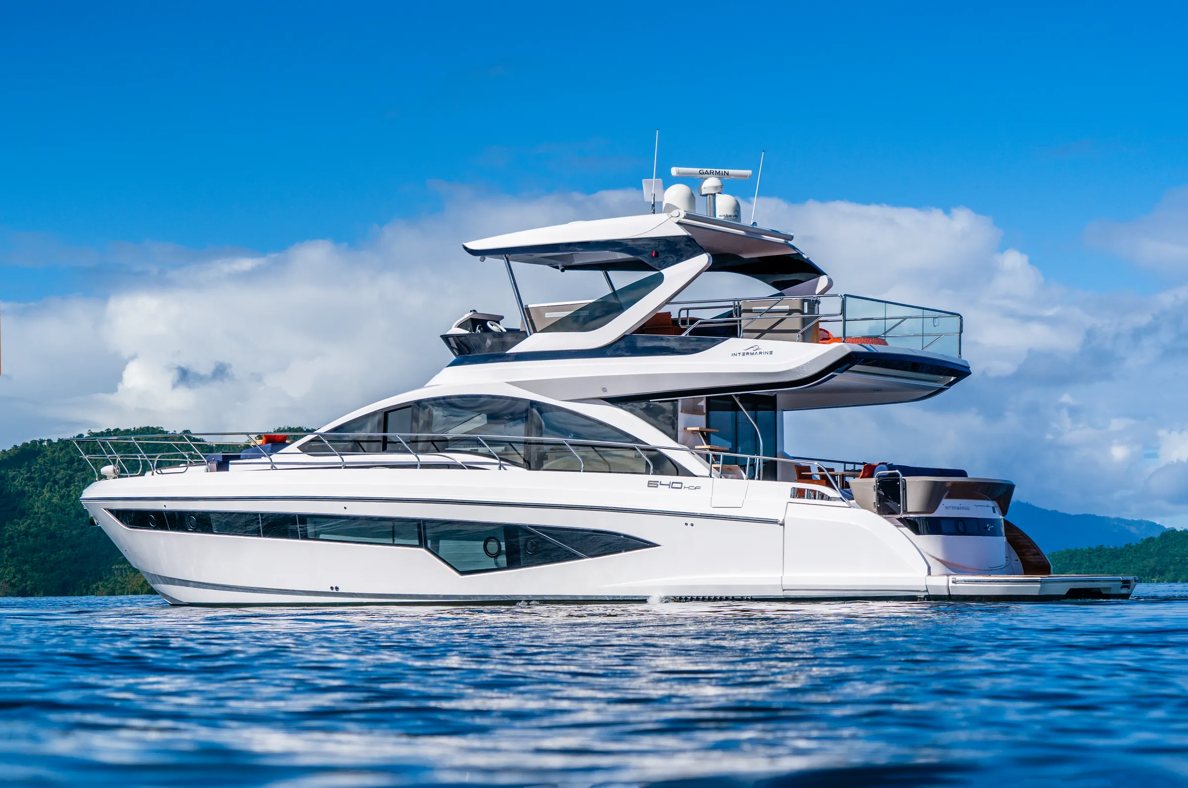 Intermarine 640HDF